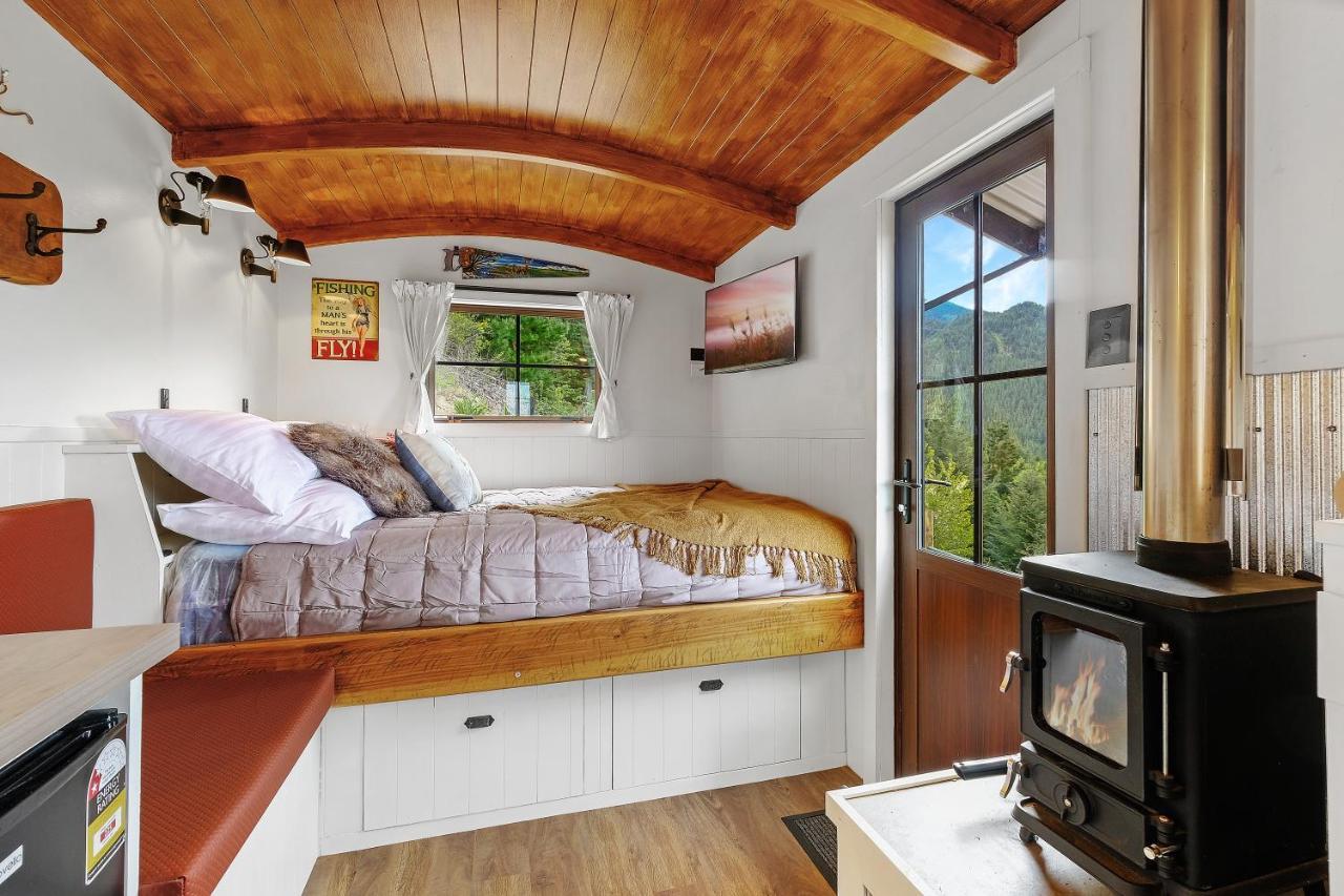 The Shepherds Hut - Boutique Retreat. Hanmer Springs Ngoại thất bức ảnh